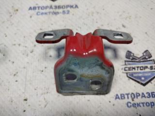 Петля двери Renault Sandero BS0E K7J 714