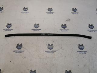 Уплотнитель капота передний Hyundai Tucson 2005