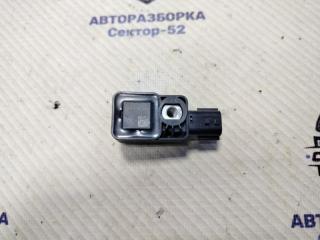 Датчик airbag Renault Duster 2014