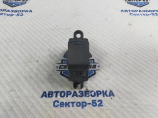 Кнопка стеклоподъемника Nissan Qashqai 2009