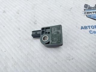 Датчик airbag Hyundai IX35 2010