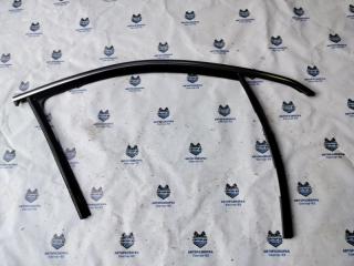 Уплотнитель стекла двери передний правый Volkswagen Tiguan 2015