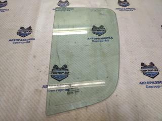 Стекло двери заднее левое Renault Sandero 2010