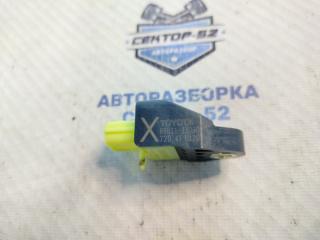 Датчик airbag Toyota RAV4 ZSA30 3ZR-FAE Датчик airbag Toyota RAV4 ZSA30 3ZR-FAE