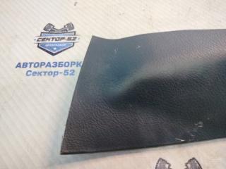 Накладка консоли напольной правая RAV4 2010 ZSA30 3ZR-FAE Накладка консоли напольной правая RAV4 2010 ZSA30 3ZR-FAE