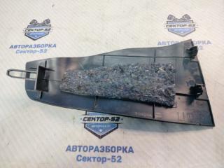 Накладка консоли напольной правая RAV4 2010 ZSA30 3ZR-FAE Накладка консоли напольной правая RAV4 2010 ZSA30 3ZR-FAE