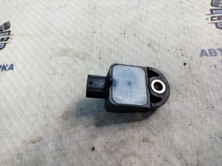 Датчик airbag Toyota RAV4 ZSA30 3ZR-FAE Датчик airbag Toyota RAV4 ZSA30 3ZR-FAE