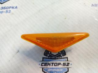 Повторитель поворота правый Ford Focus 2004
