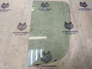 Стекло двери заднее левое Renault Sandero 2010
