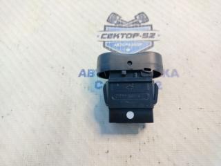 Кнопка обогрева стекла задняя Sandero 2010 BS K7J 714