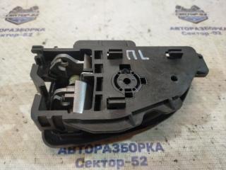Ручка двери внутренняя левая IX35 2010 LM G4KD Ручка двери внутренняя левая IX35 2010 LM G4KD