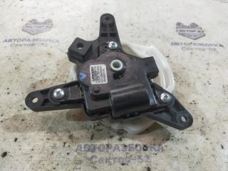 Мотор заслонки отопителя левый Hyundai IX35 2011 контрактная Мотор заслонки отопителя левый Hyundai IX35 2011