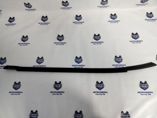 Уплотнитель стекла двери задний левый Hyundai IX35 2011