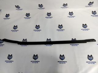 Уплотнитель стекла двери задний правый Hyundai IX35 2011