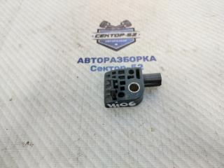 Датчик airbag Hyundai IX35 2011