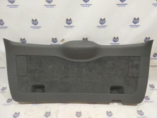 Обшивка крышки багажника Volkswagen Touareg 2003 контрактная Обшивка крышки багажника Volkswagen Touareg 2003