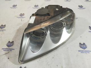 Фара левая Volkswagen Touareg 2003
