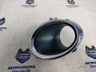 Решетка в бампер передняя правая Nissan Qashqai 2014