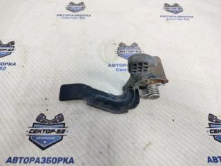 Замок капота Nissan Qashqai 2014