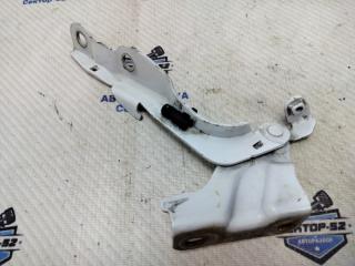 Петля капота правая Kia Sportage 2009 контрактная Петля капота правая Kia Sportage 2009