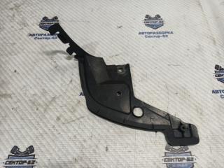 Пыльник бампера передний правый Toyota RAV4 2011