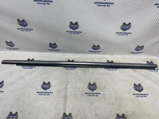 Уплотнитель стекла двери передний левый Mitsubishi Lancer 2008