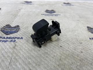 Фото запчасти кнопка стеклоподъемника Toyota RAV4 2011 контрактная запчасть Запчасть кнопка стеклоподъемника Toyota RAV4 2011