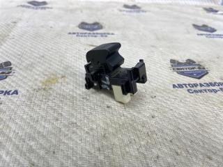 Фото запчасти кнопка стеклоподъемника Toyota RAV4 2011 контрактная запчасть Запчасть кнопка стеклоподъемника Toyota RAV4 2011