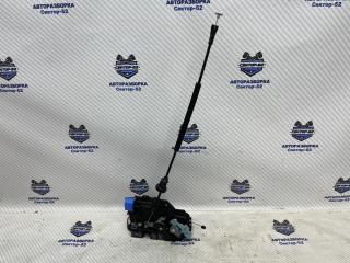 Замок двери передний правый Skoda Octavia 2008