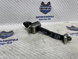 Фото запчасти ограничитель двери задний Skoda Octavia 2008 контрактная запчасть Запчасть ограничитель двери задний Skoda Octavia 2008