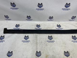 Фото запчасти уплотнитель двери передний правый Nissan Qashqai 2009 контрактная запчасть Запчасть уплотнитель двери передний правый Nissan Qashqai 2009