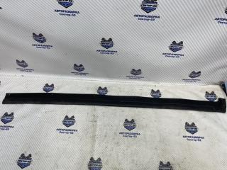 Фото запчасти уплотнитель двери передний левый Nissan Qashqai 2009 контрактная запчасть Запчасть уплотнитель двери передний левый Nissan Qashqai 2009