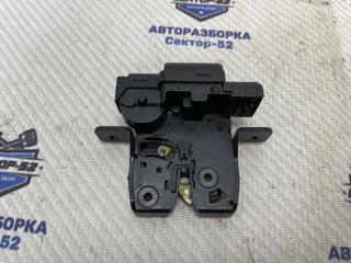 Фото запчасти замок багажника Nissan Qashqai 2009 контрактная запчасть Запчасть замок багажника Nissan Qashqai 2009