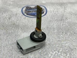 Запчасть датчик температуры Skoda Octavia 2008