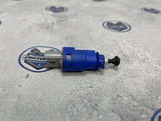 Запчасть датчик педали сцепления Renault Duster 2011