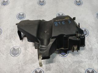 Крышка двигателя декоративная Renault Duster 2011