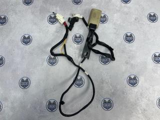 Запчасть замок ремня безопасности передний правый Lexus GS300 2008