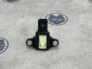 Датчик airbag Hyundai Santa Fe 2014