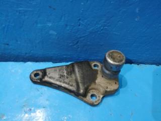 Фото запчасти кронштейн двигателя передний Audi A6 allroad quattro Б/У запчасть Запчасть кронштейн двигателя передний Audi A6 allroad quattro