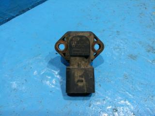 Фото запчасти датчик абсолютного давления Volkswagen Passat Б/У запчасть Запчасть датчик абсолютного давления Volkswagen Passat