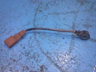 Датчик детонации Skoda Fabia