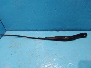 Фото запчасти поводок дворника правый Renault Logan Б/У запчасть Запчасть поводок дворника правый Renault Logan