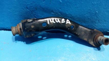Кронштейн подрамника правый Nissan Tiida