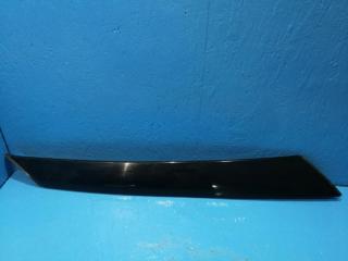 Запчасть накладка лобового стекла левая Skoda Fabia