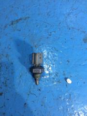 Фото запчасти датчик температуры двигателя Renault Sandero Б/У запчасть Запчасть датчик температуры двигателя Renault Sandero