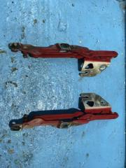 Запчасть петли багажника Volkswagen Passat