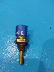 Запчасть датчик температуры двигателя Nissan Navara