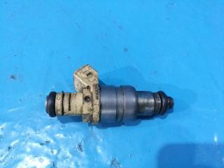 Фото запчасти форсунка топливная Лада 2110 Б/У запчасть Запчасть форсунка топливная Лада 2110