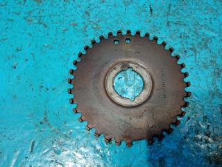 Фото запчасти шестерня коленвала Ford Escape Б/У запчасть Запчасть шестерня коленвала Ford Escape