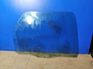 Запчасть стекло двери задней правой Ford Escape (01-06)